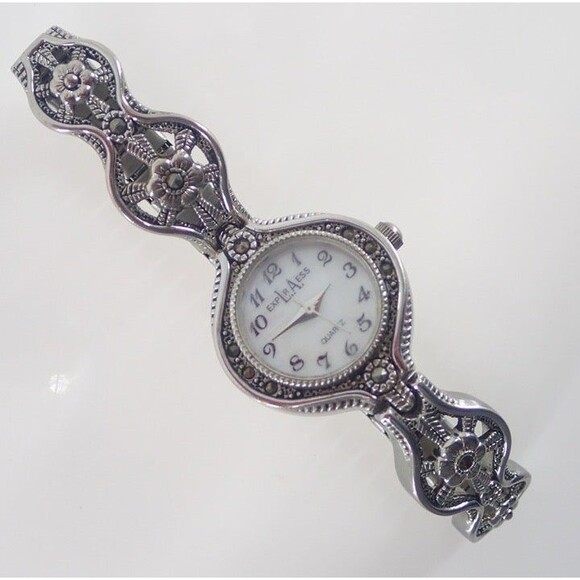 LA Express Silver Tone Marcasite Filigree Ladies Wrist Watch Works Well - Picture 6 of 11
